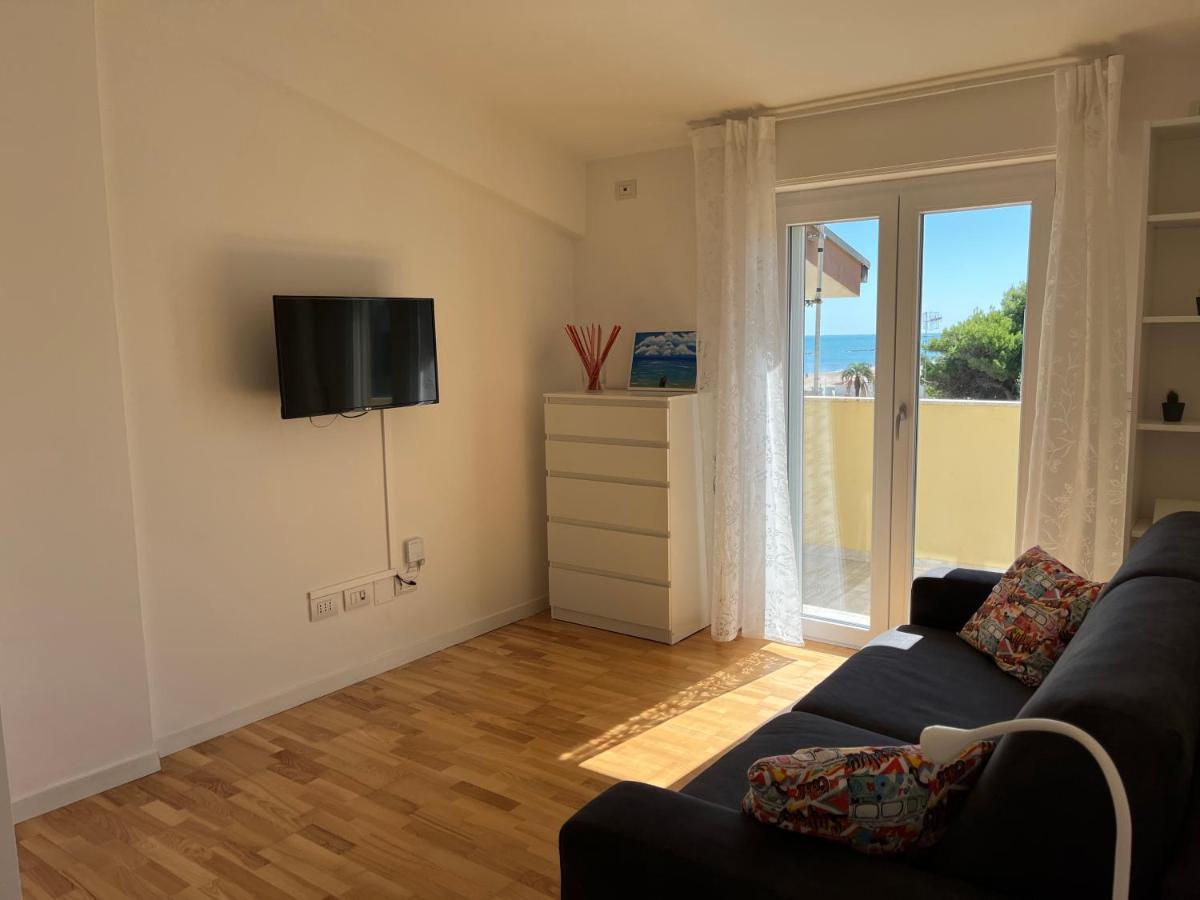 דירות Montesilvano Marina Sunrise Beach House - Sea View מראה חיצוני תמונה