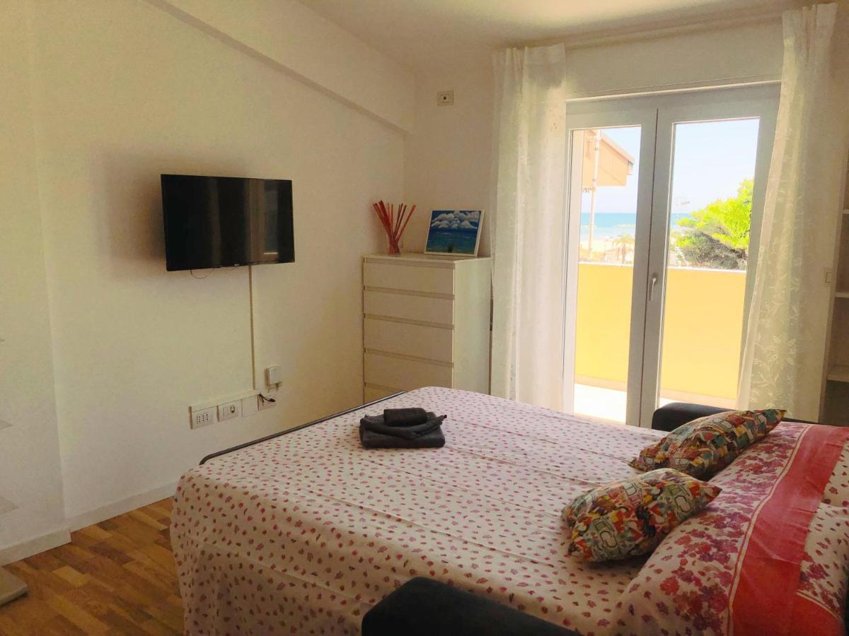 דירות Montesilvano Marina Sunrise Beach House - Sea View מראה חיצוני תמונה